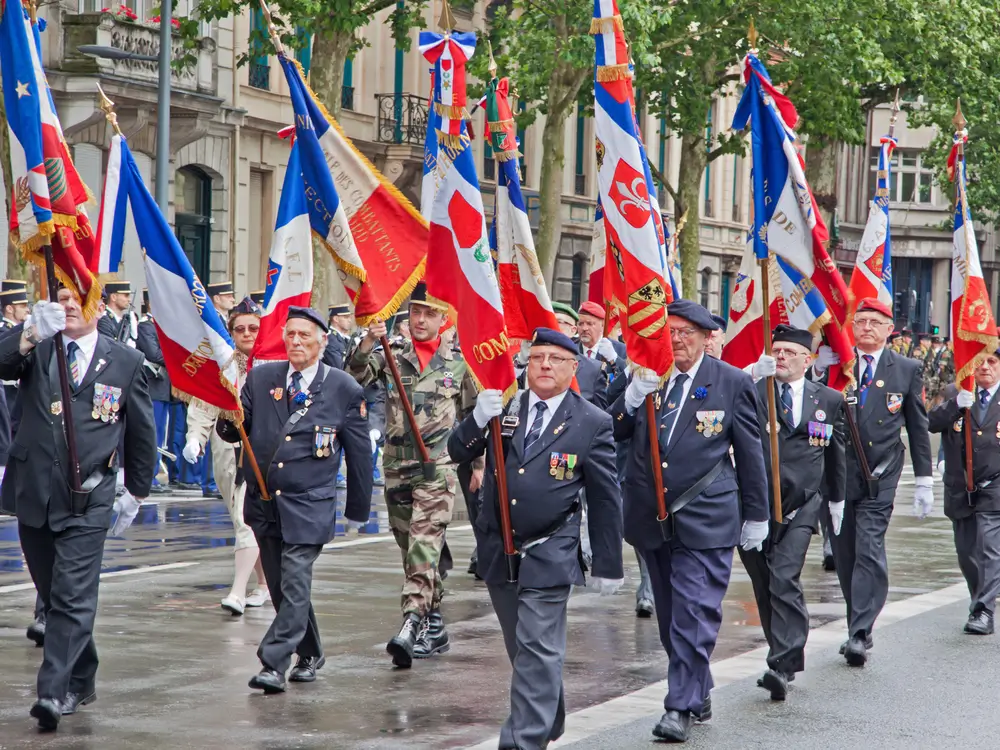 Devises militaires françaises : histoire, sens et régiments